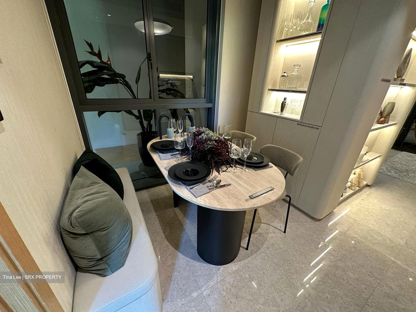 Hill House (D9), Apartment #420965101